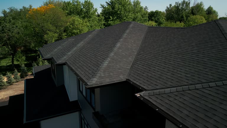 Fast & Reliable Emergency Roof Repairs in Brookfield, WI